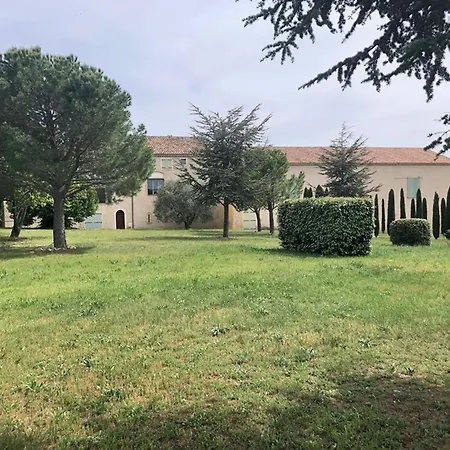 Apartment Spacieux Au Coeur De Valensole Avec Piscine - Fr-1-822-11 *